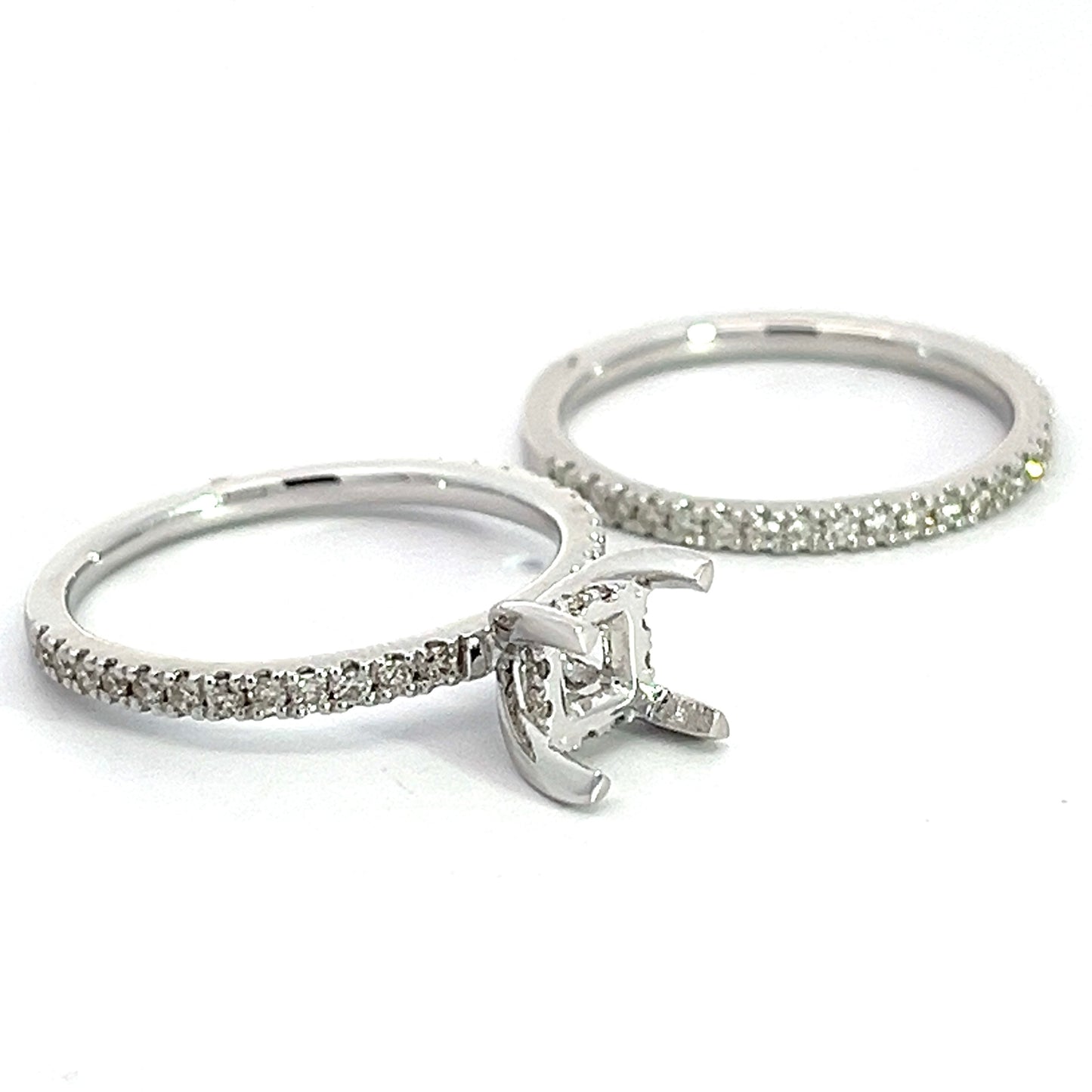 Diamond Wedding Set Mounting in White Gold