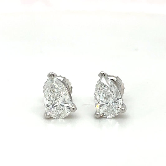 1.50 Ct Pear Shape Lab Grown White Gold Diamond