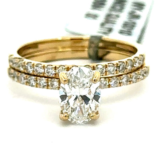 1.52 CTW Oval Lab Grown Diamond Wedding Set