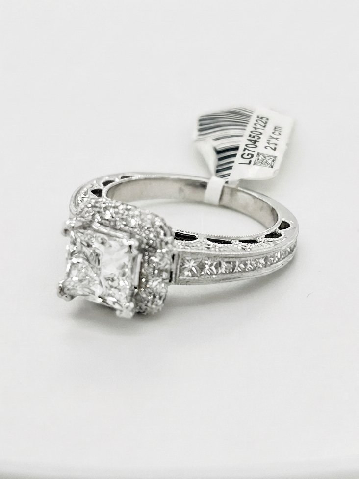 14k White Gold Lab Grown Princess Cut
